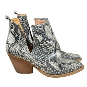 Makis Kotris Snake Leather‎ Women's Cowboy Ankle Boots Sz 39 Made in Greece